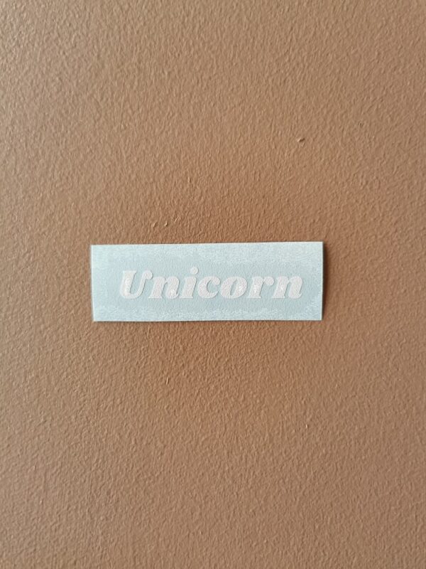 unicorn hvit label